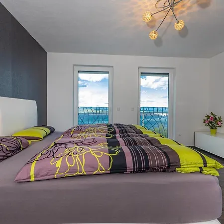 Sun Villa *