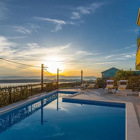 Villa Sun *